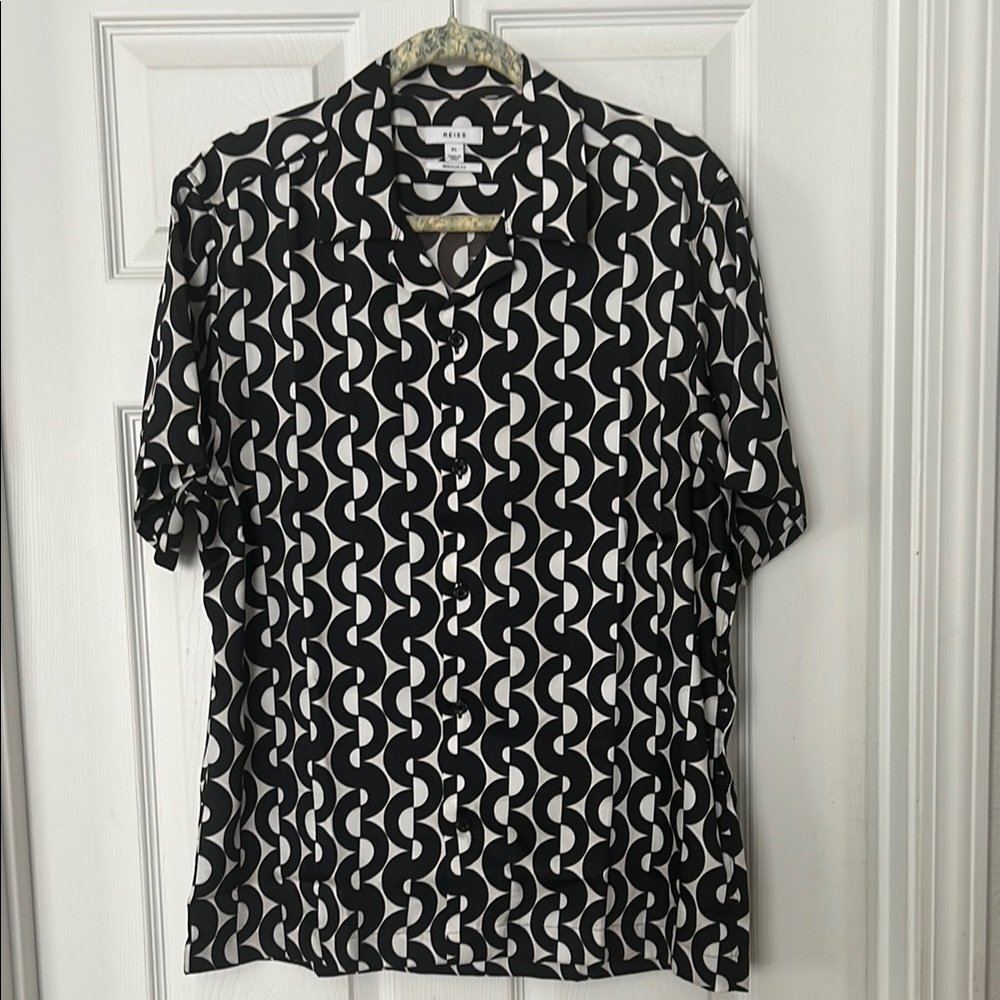 Reiss Black and White Camp Button Down Shirt - Picture 4 of 6